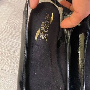 Aerosoles black shoes barely used size 7